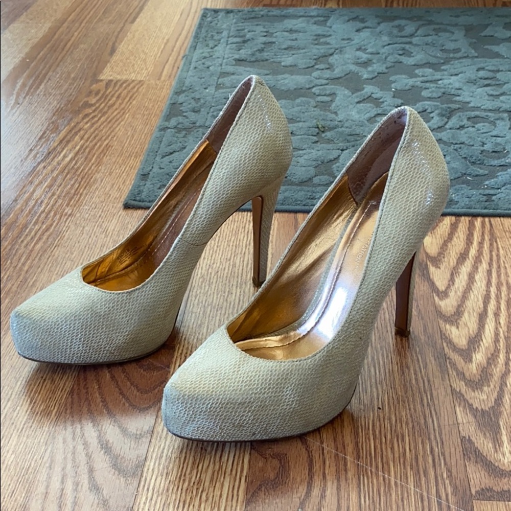 BCBG Generation Beige Faux Snake Skin Pumps